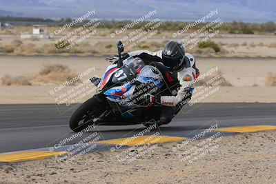 media/Dec-17-2022-SoCal Trackdays (Sat) [[224abd9271]]/Turn 9 Inside (1pm)/